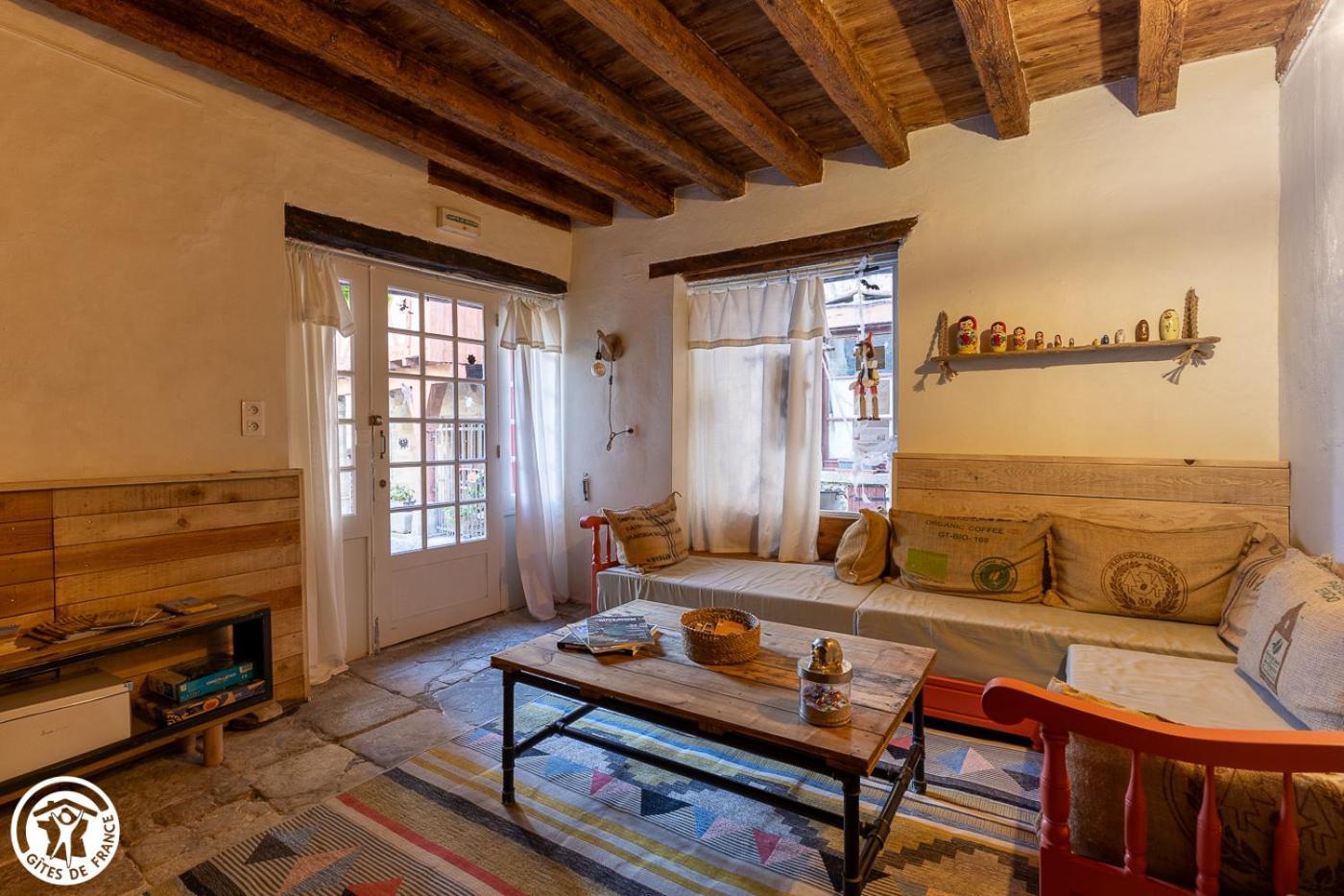 Appartamento Le Logis D'Hestia Billom Esterno foto