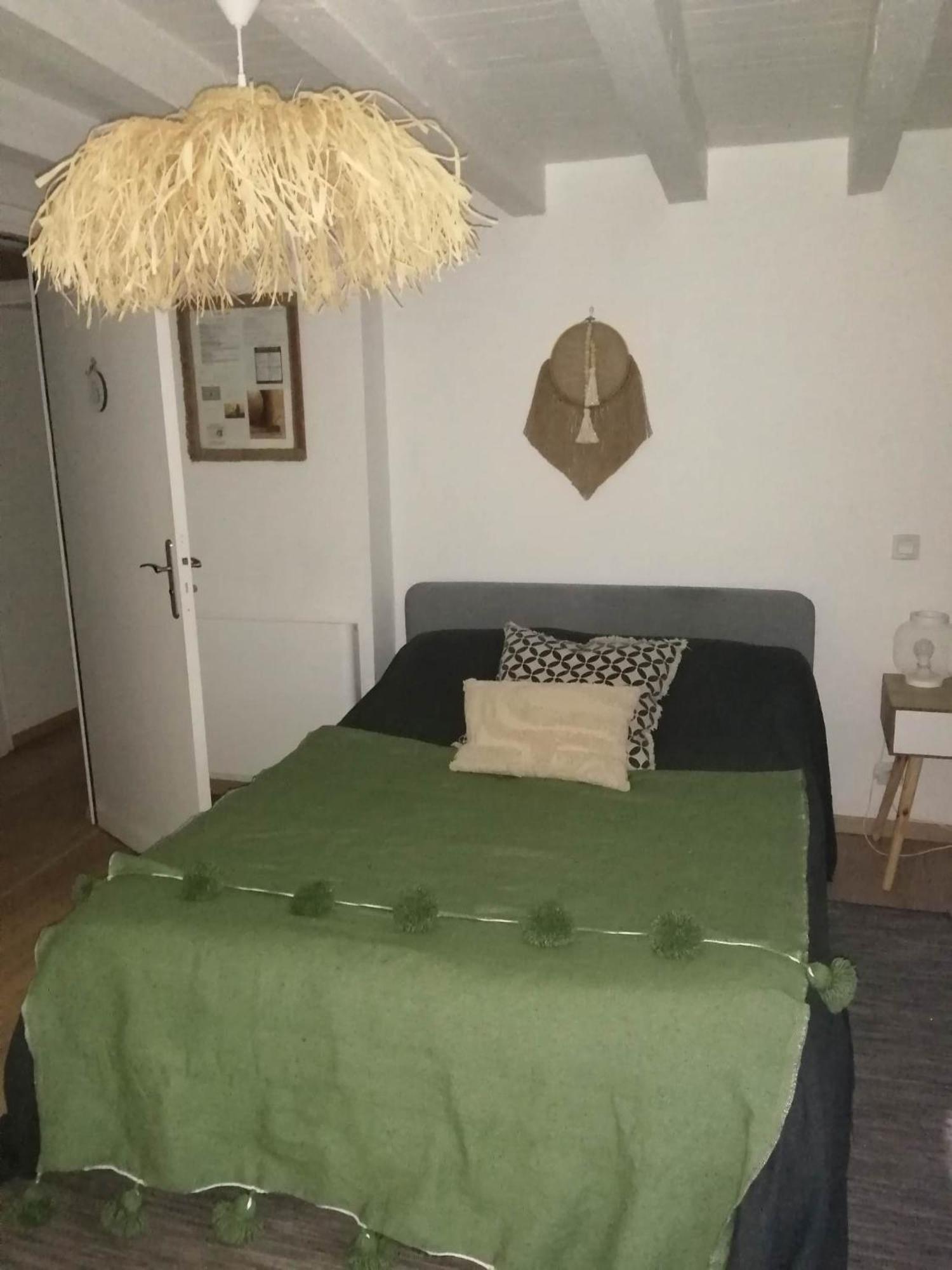 Appartamento Le Logis D'Hestia Billom Camera foto