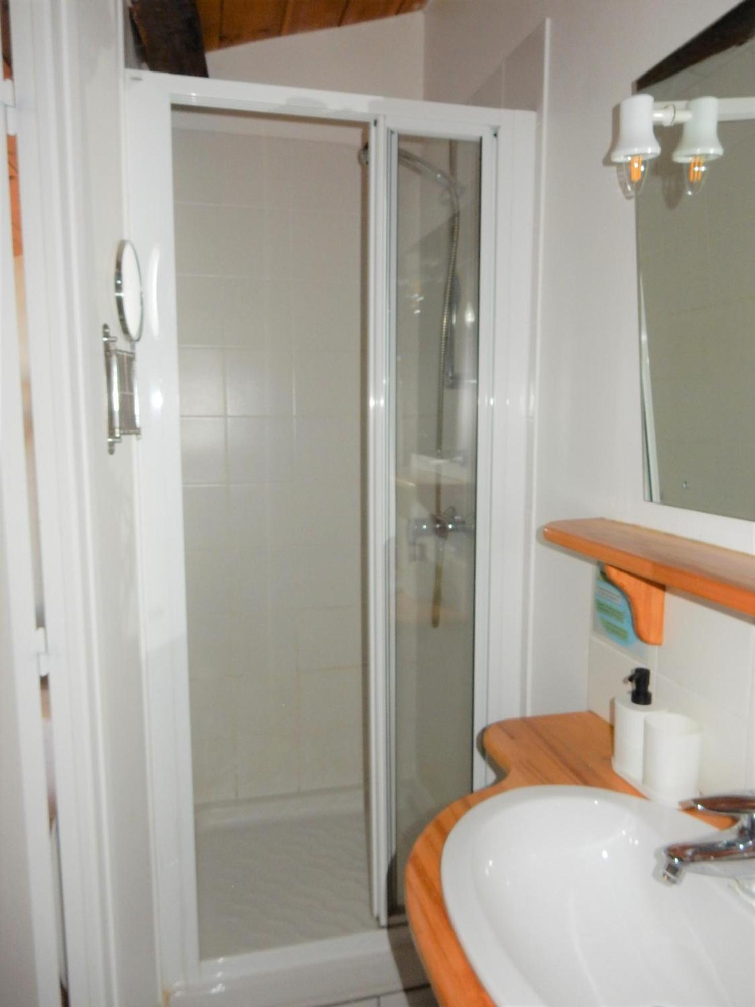 Appartamento Le Logis D'Hestia Billom Camera foto
