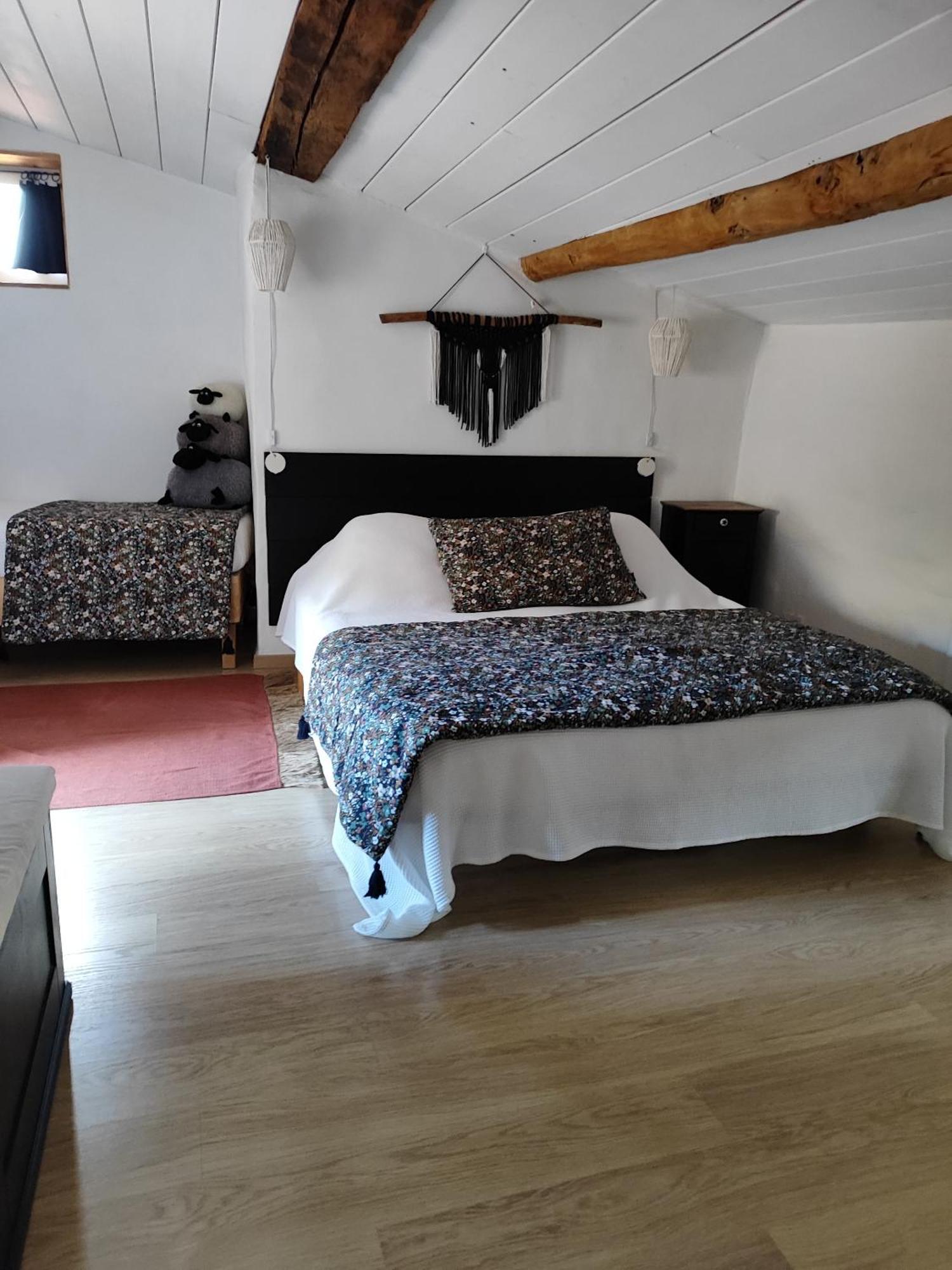 Appartamento Le Logis D'Hestia Billom Esterno foto